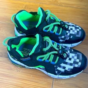 Boy Sketchers Minecraft shoes in almost brand new condition!
